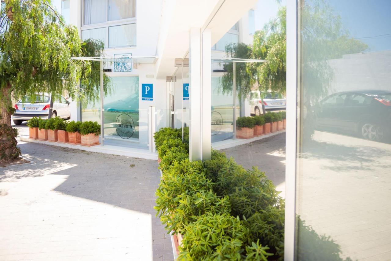 Take Surf Hostel Conil Conil De La Frontera Bagian luar foto